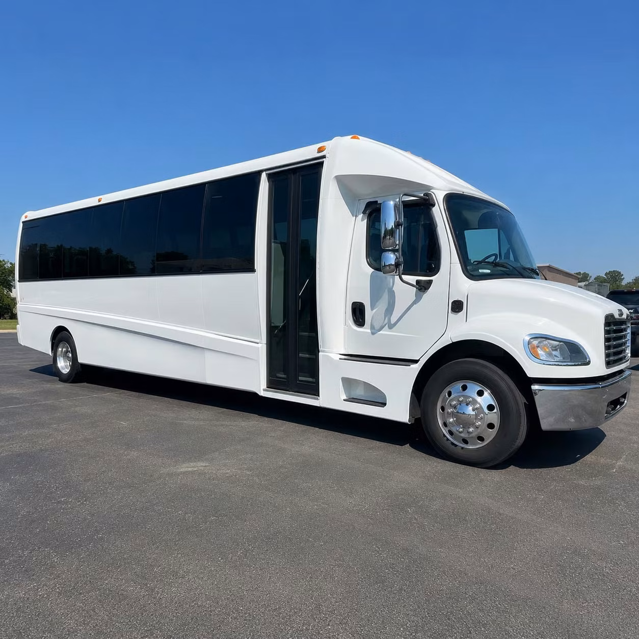 minibus rentals for smaller concert groups in stockton
